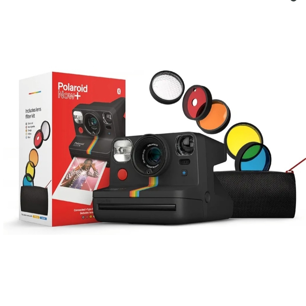 - Polaroid Now + Connected i-Type Instant Camera. - New in Box